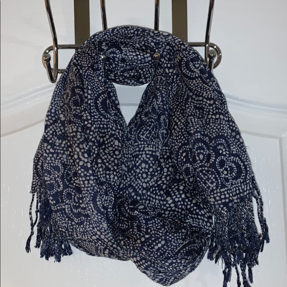 Scarf